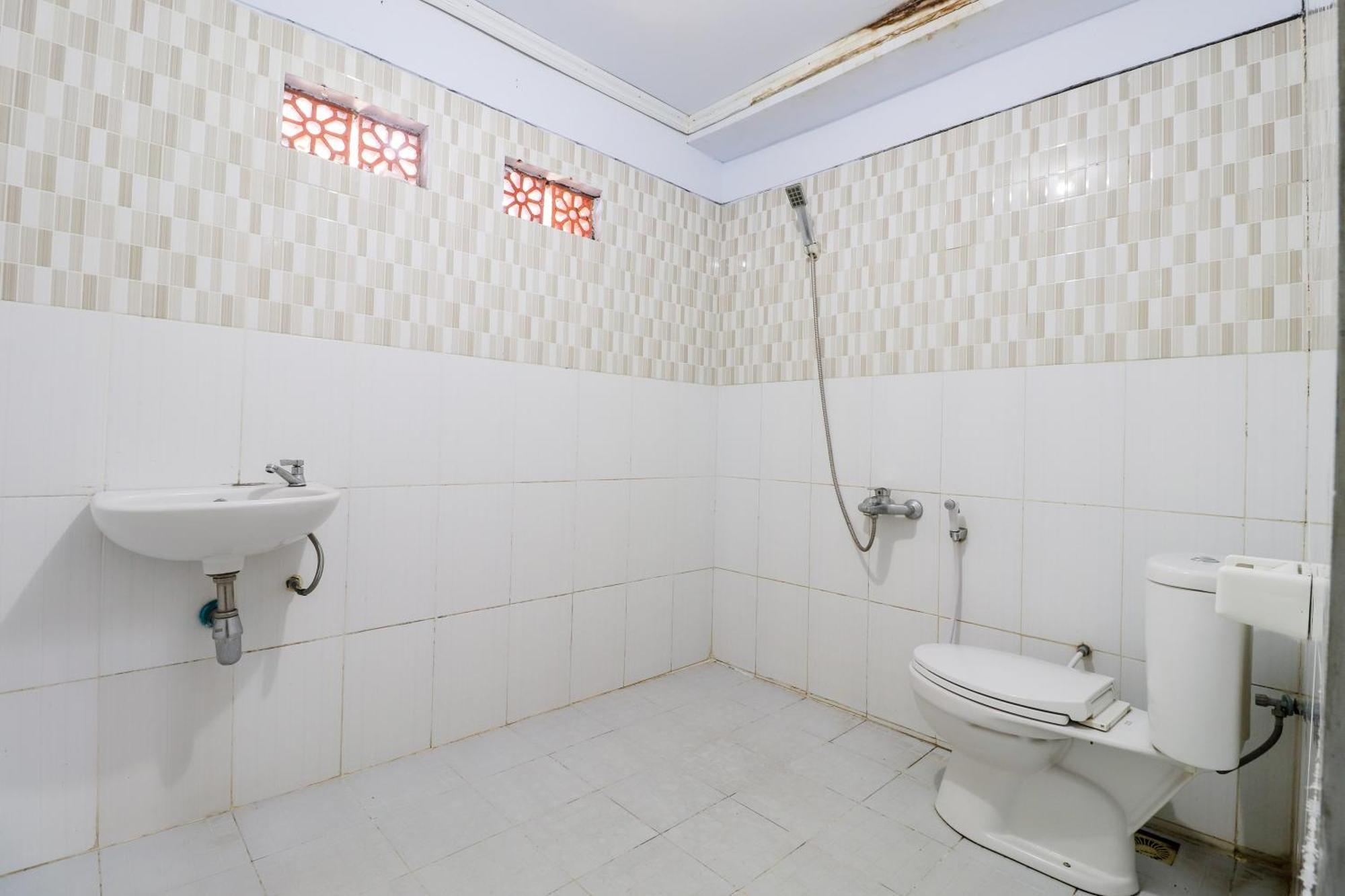 Appartamento Nurudin House Magelang Esterno foto