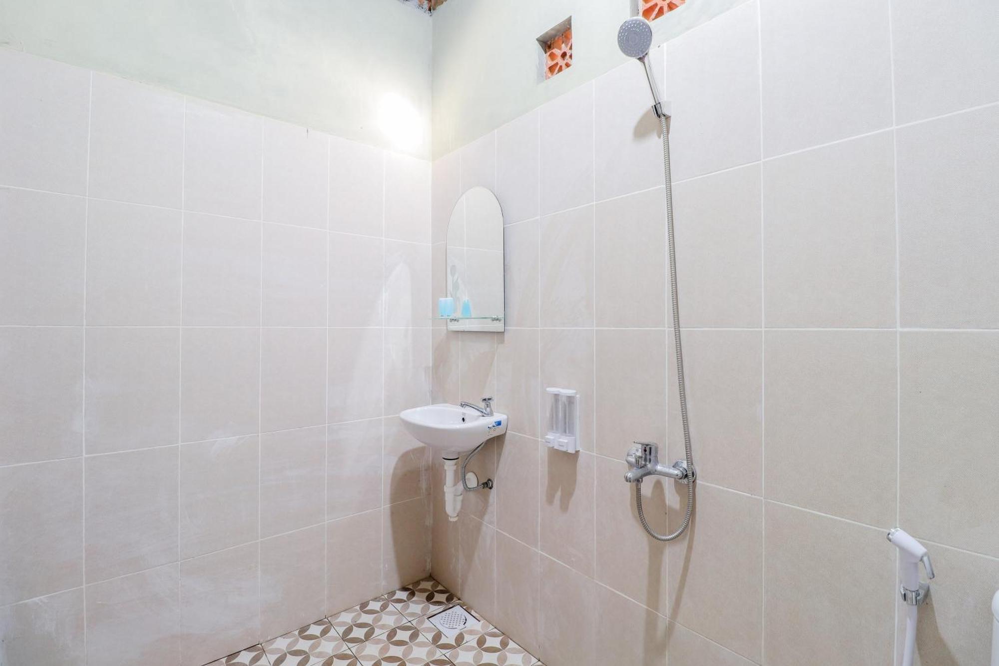 Appartamento Nurudin House Magelang Esterno foto