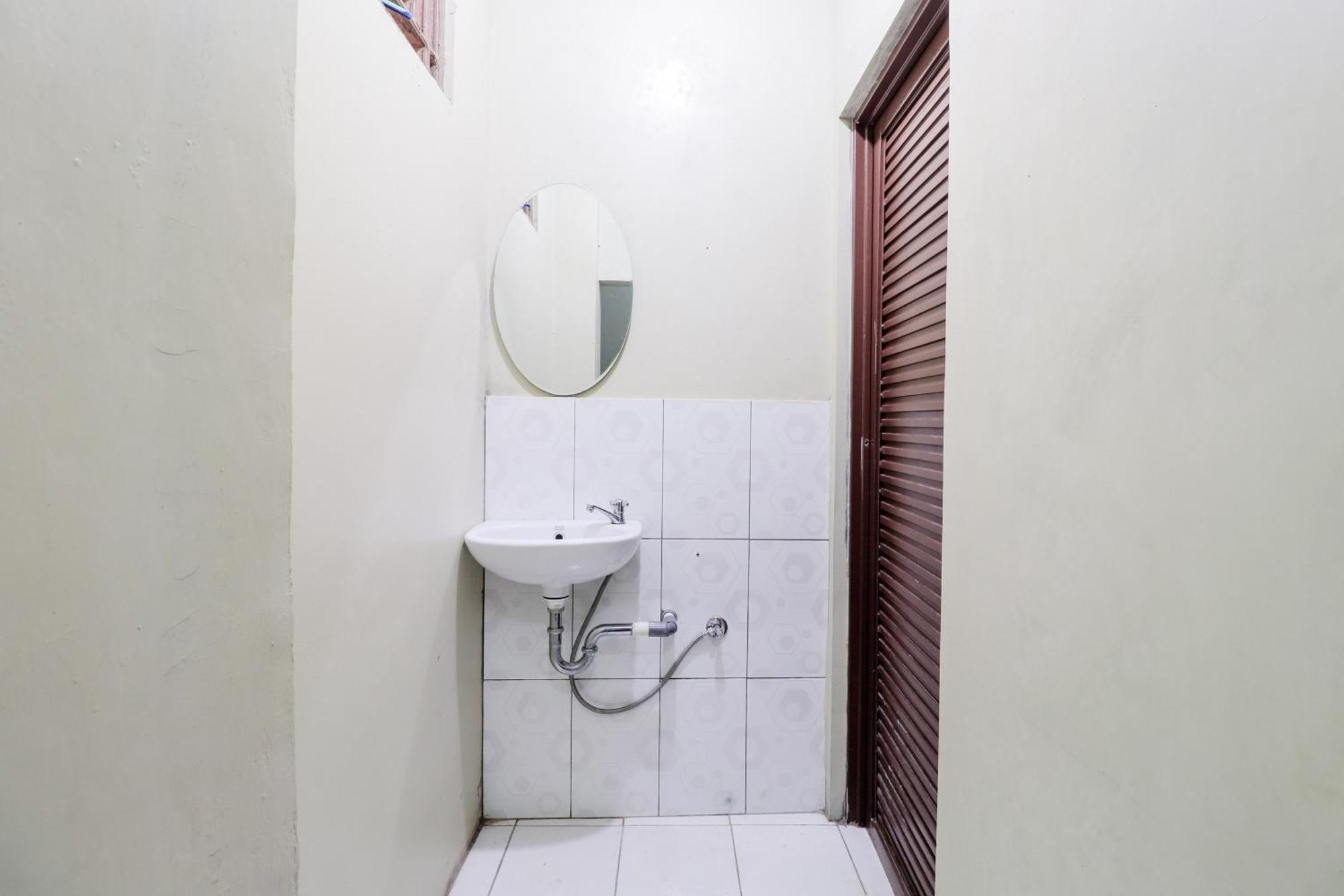 Appartamento Nurudin House Magelang Esterno foto