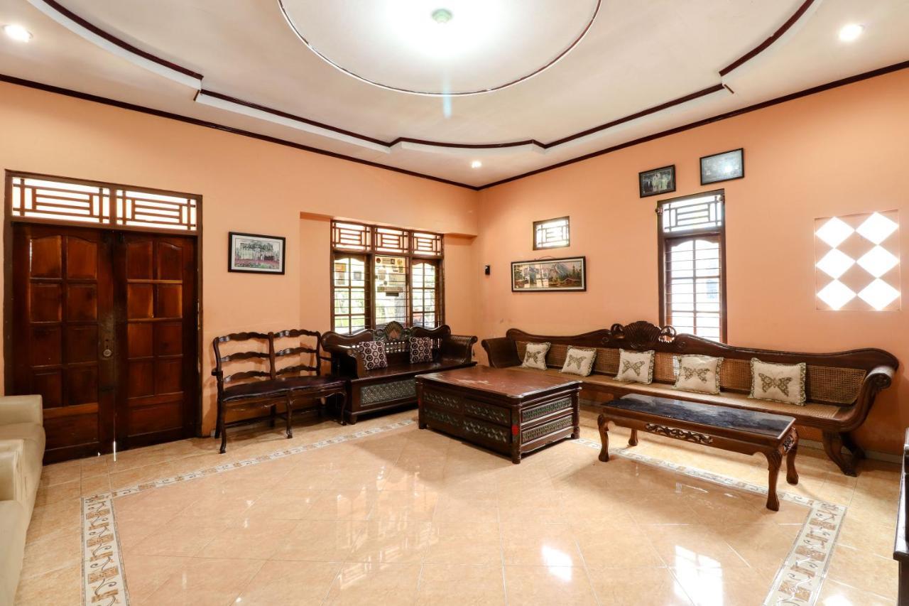 Appartamento Nurudin House Magelang Esterno foto