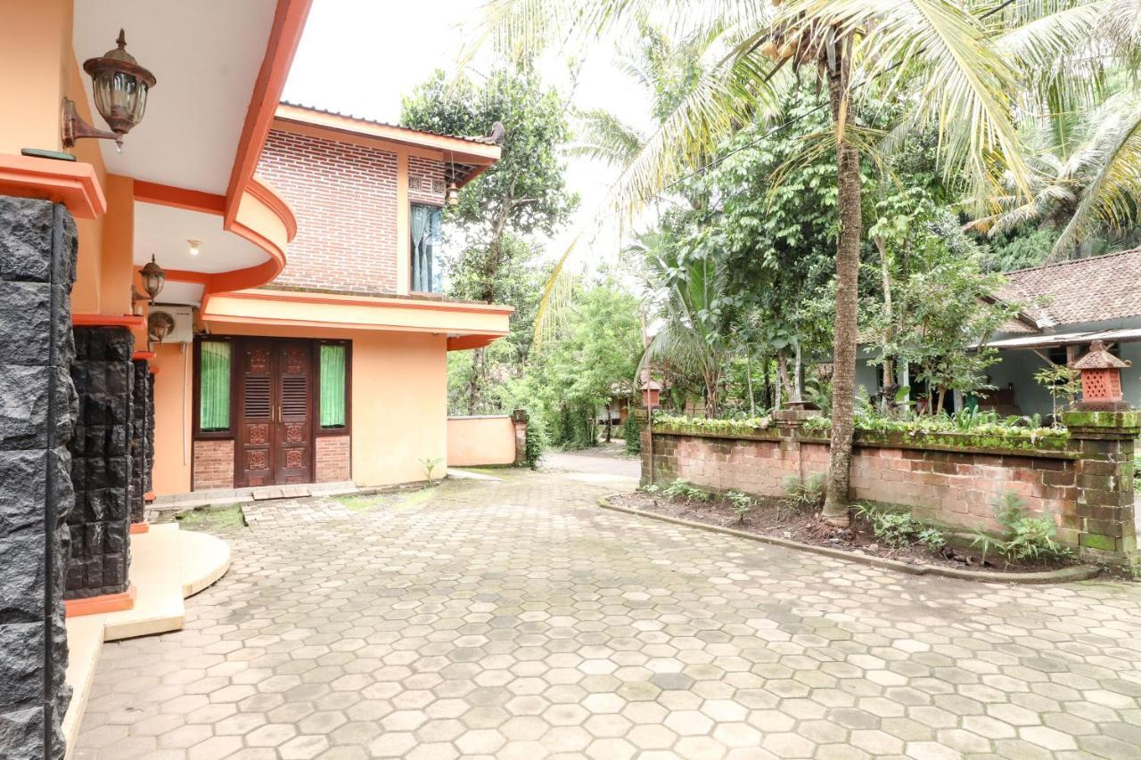 Appartamento Nurudin House Magelang Esterno foto